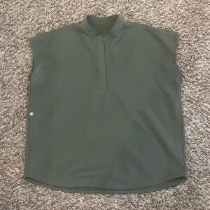 Figs Technical Collection Rafaela Top in Olive Size Small